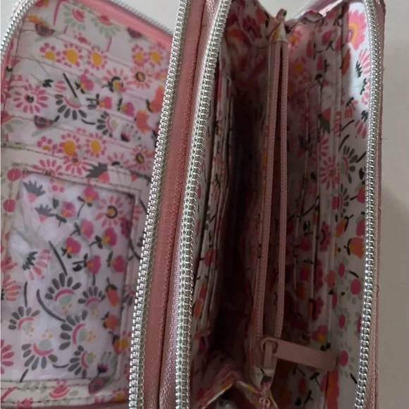 Vera Bradley Quilted Rose Wallet - Picture 4 of 5